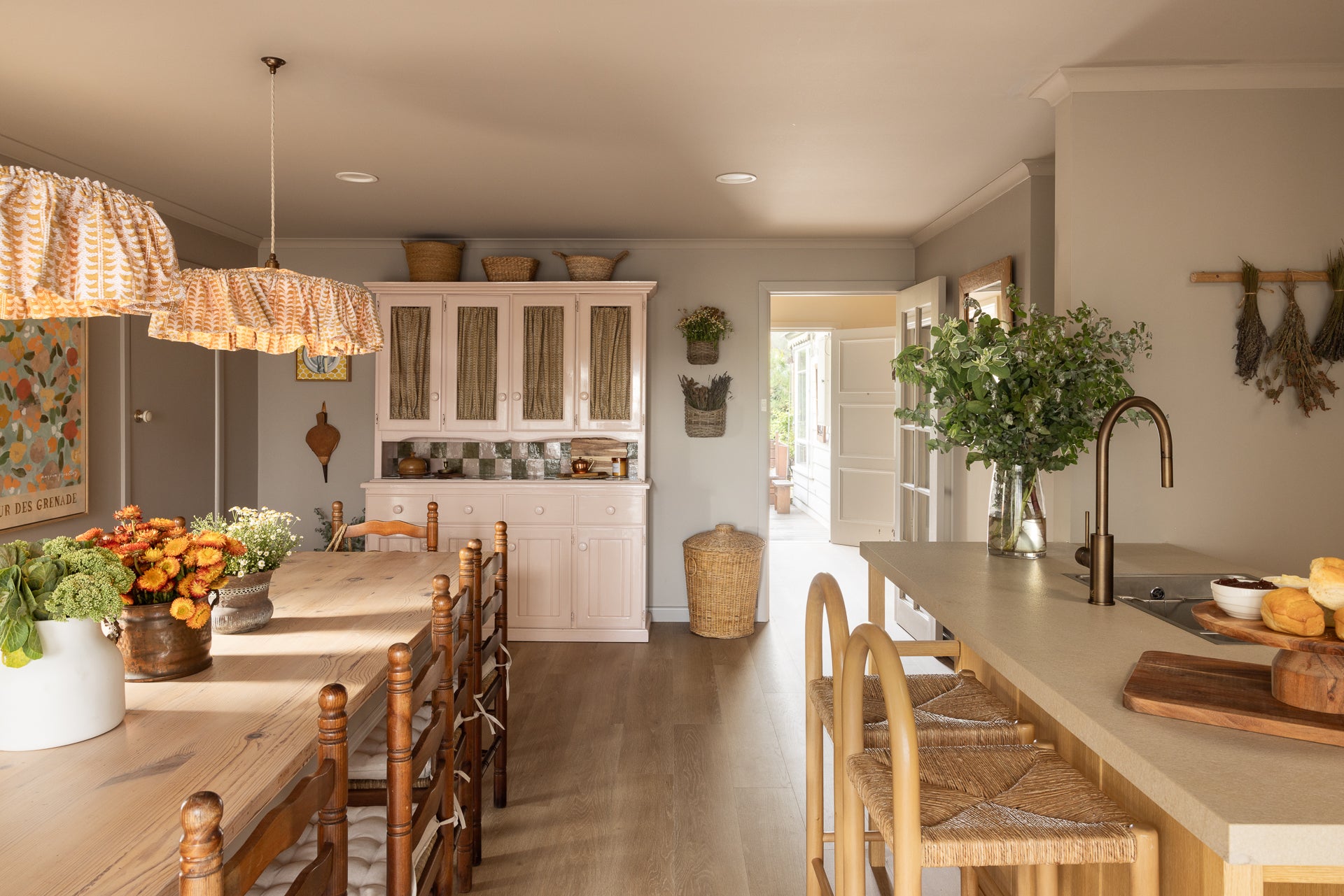 Design Down Under | Season 2 Episode 1