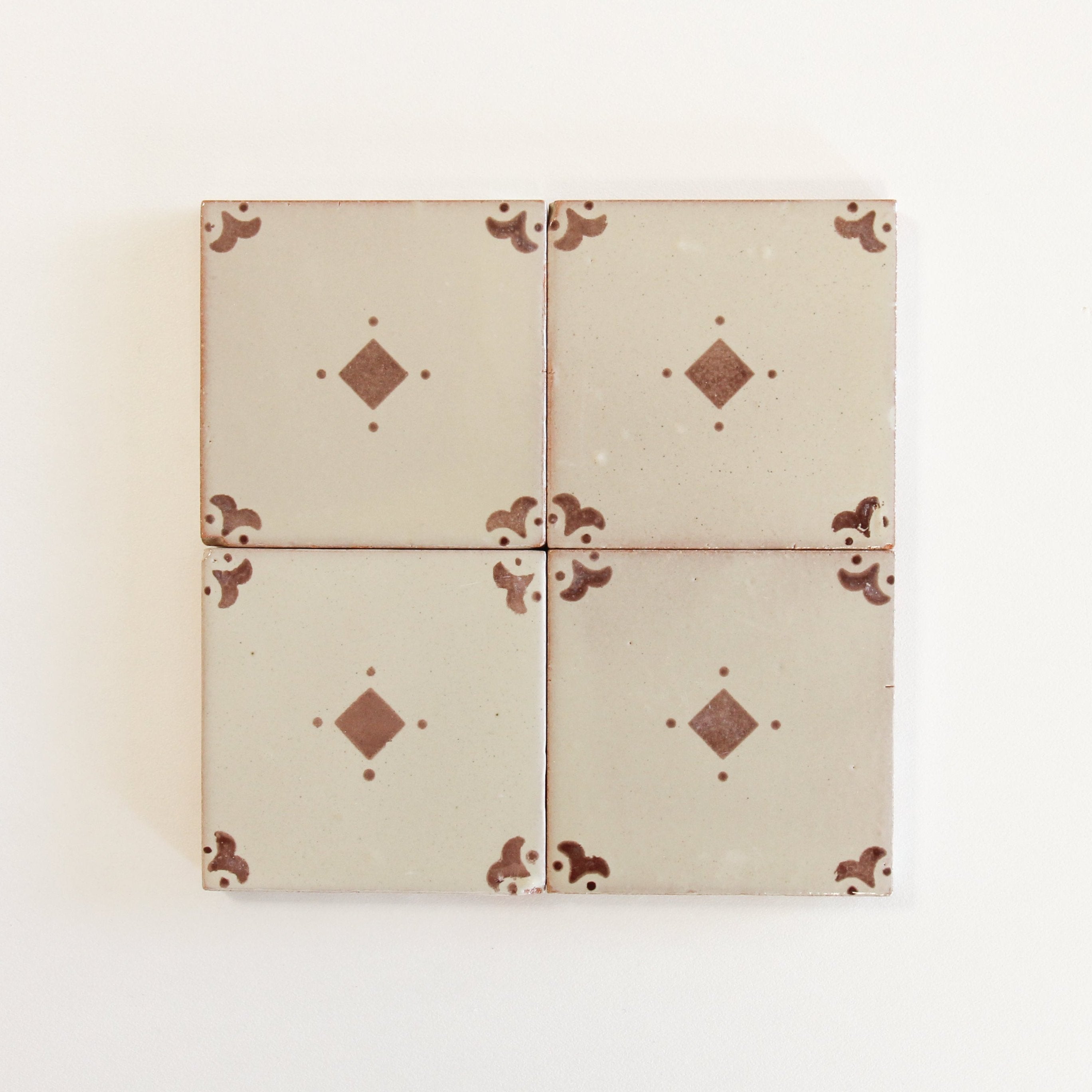 EZMANO1010 Caja Chocolate