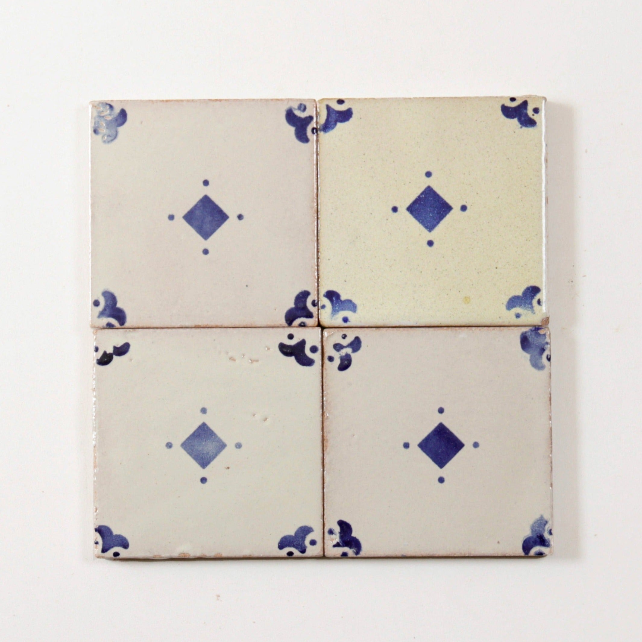 Amano Caja Individual Tile Sample