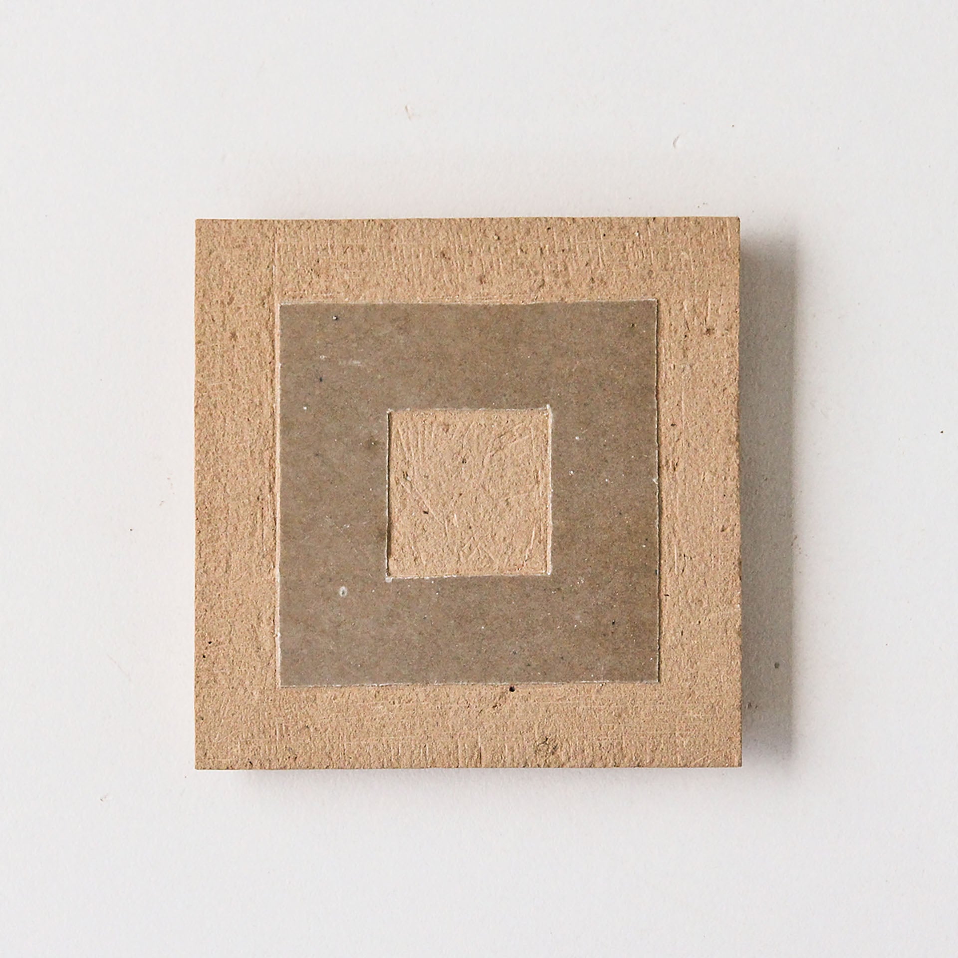 EZR1010 Zellige Cubo with Latte Insert