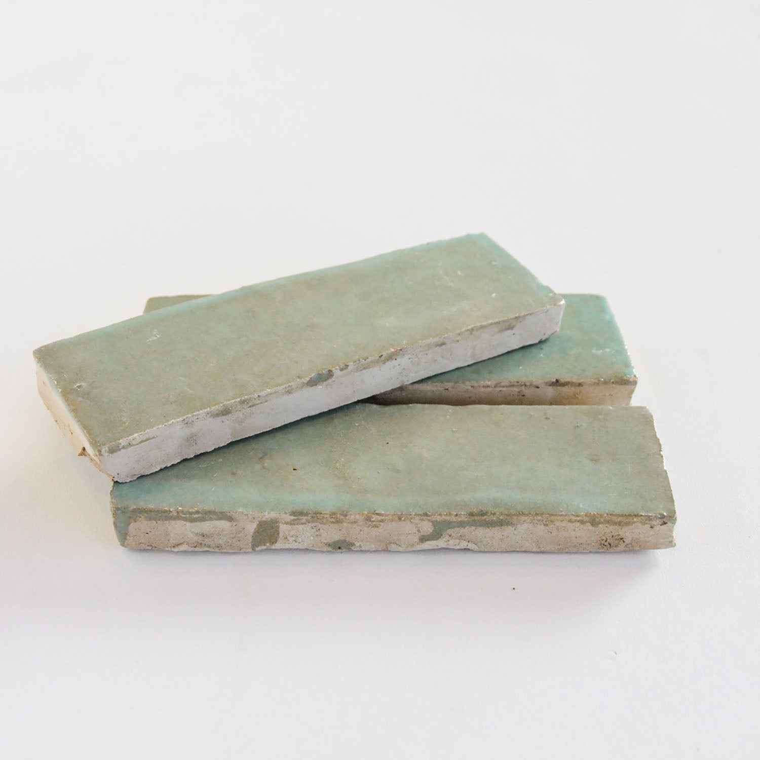 EZR1550 Thin Avocado Bejmat