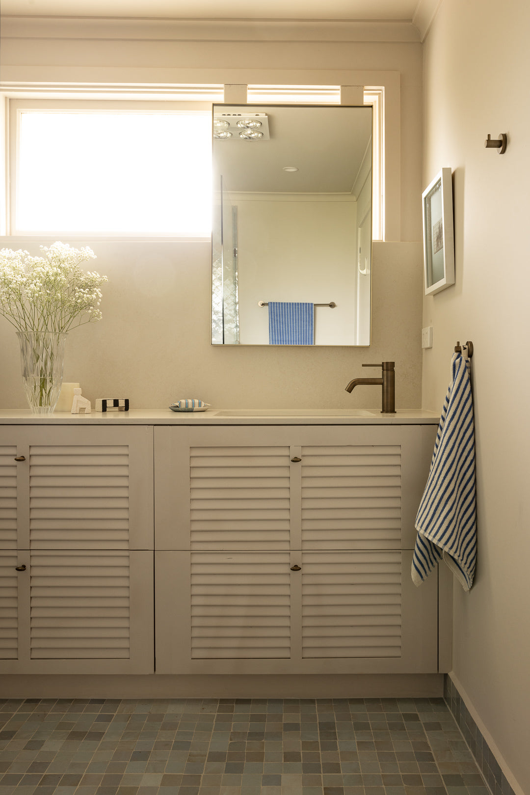 Moroccan Zellige Mosaic EZR1505: Duck Egg Blue