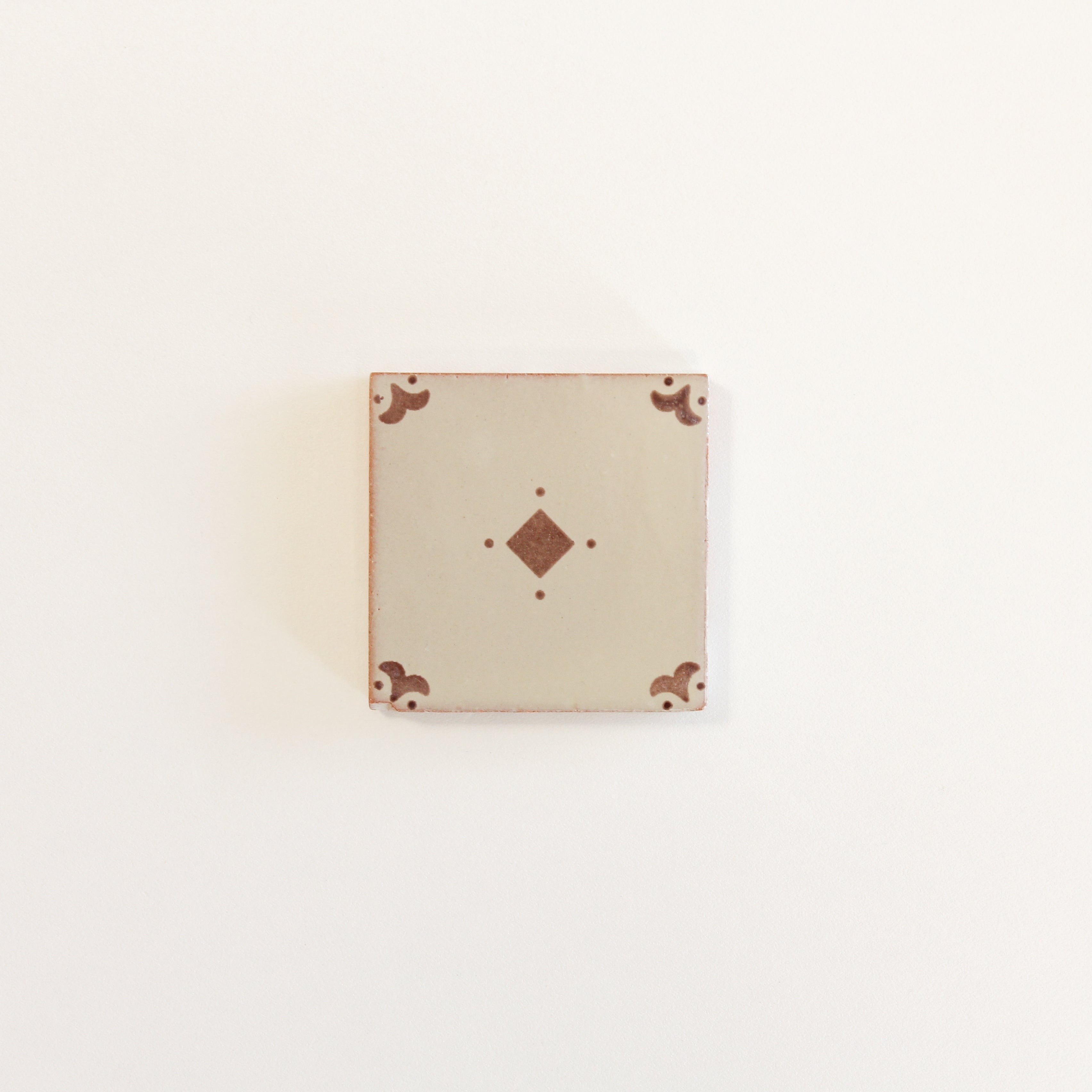 EZMANO1010 Caja Chocolate