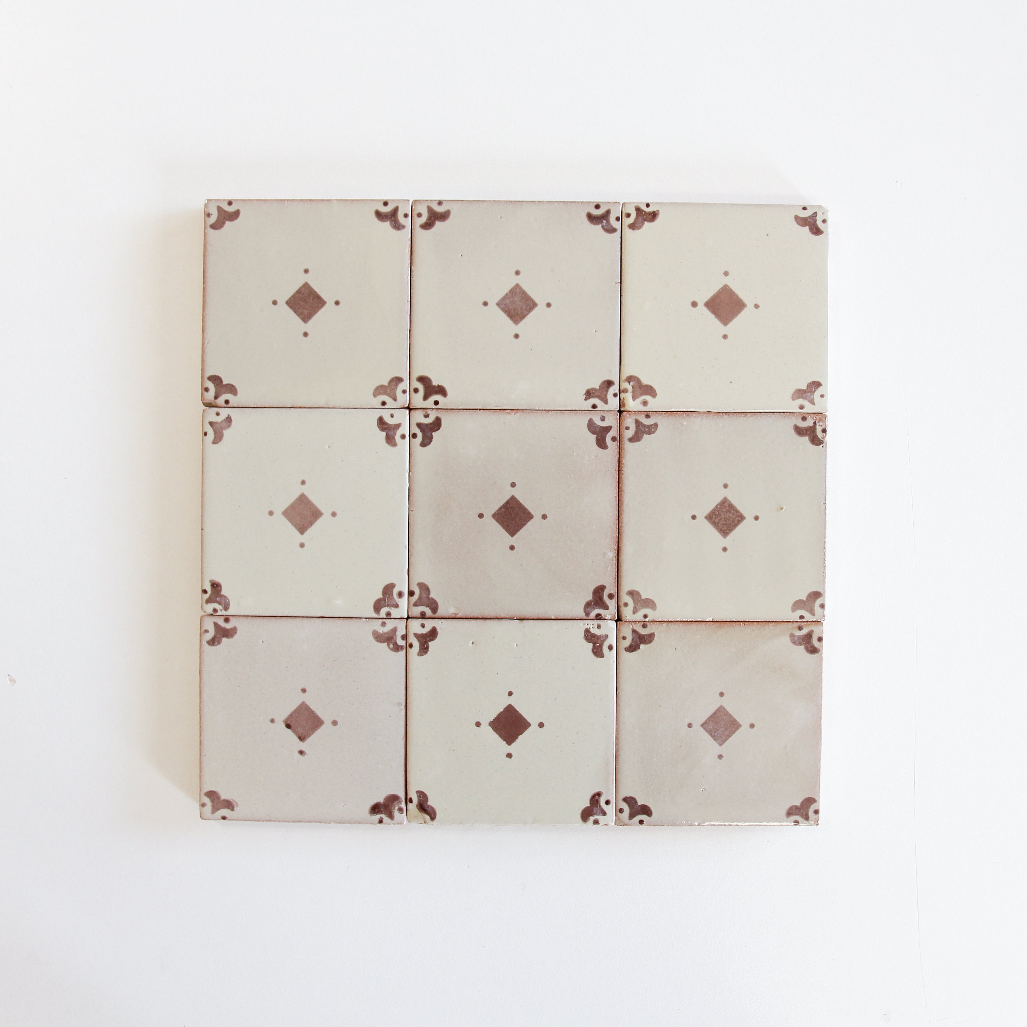 EZMANO1010 Caja Chocolate