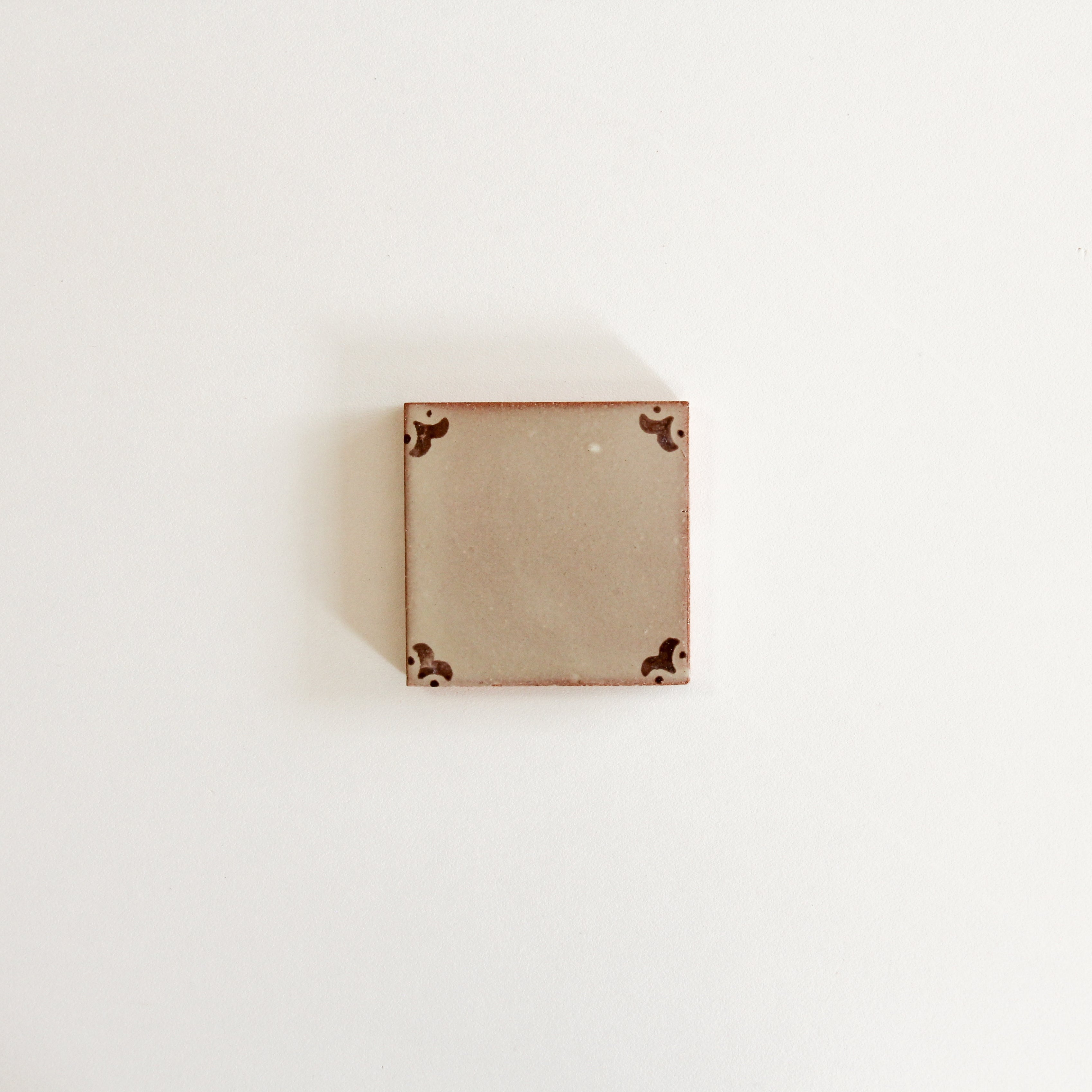 EZMANO1010 Dali Chocolate