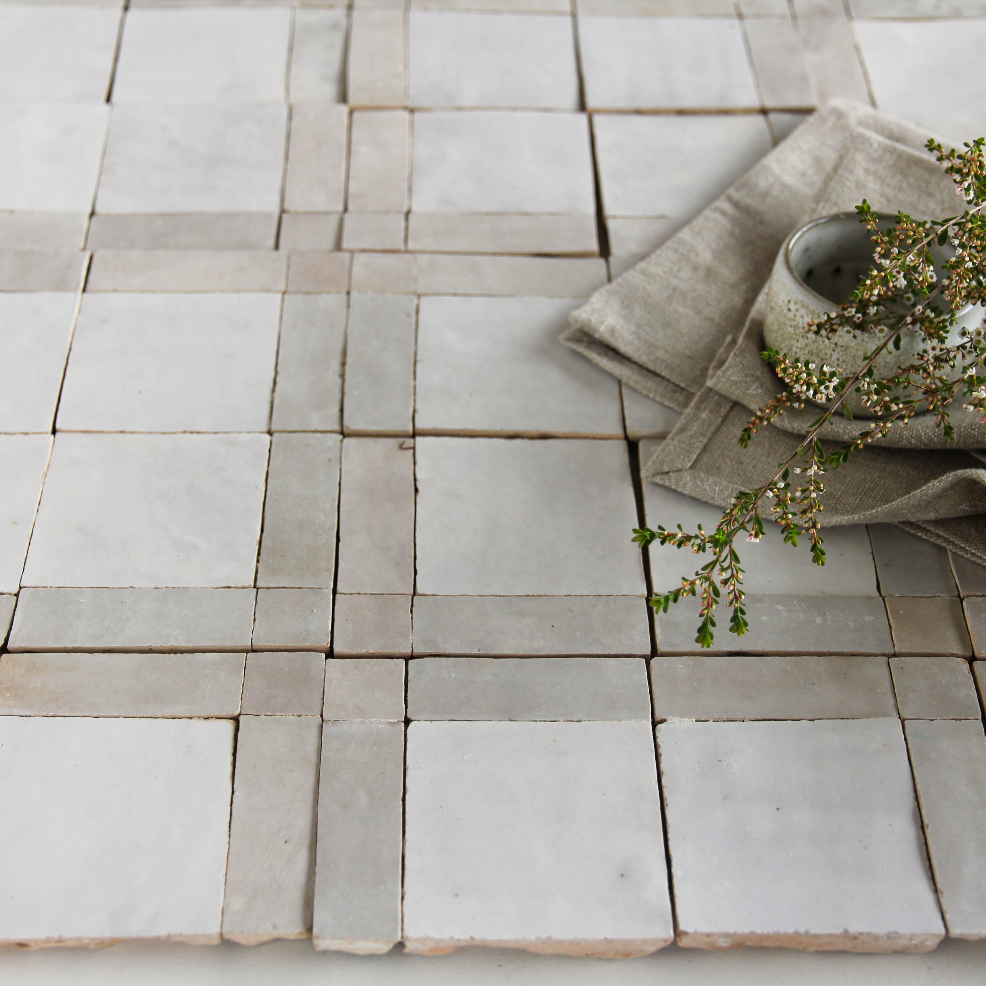 Moroccan Zellige Mosaic EZR0226 Snow & Dust