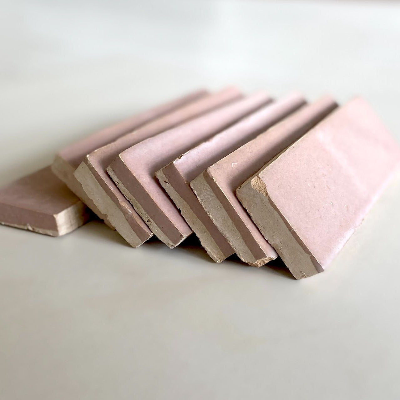 EZR1550 Thin Moroccan Pink Bejmat