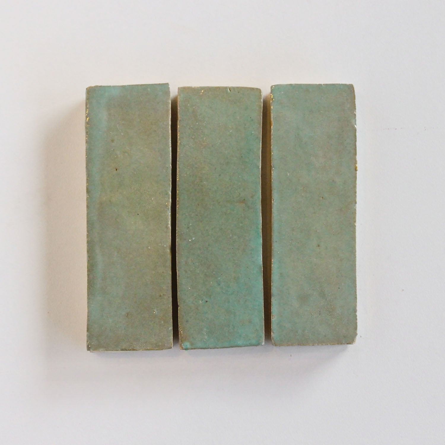 EZR1550 Thin Avocado Bejmat