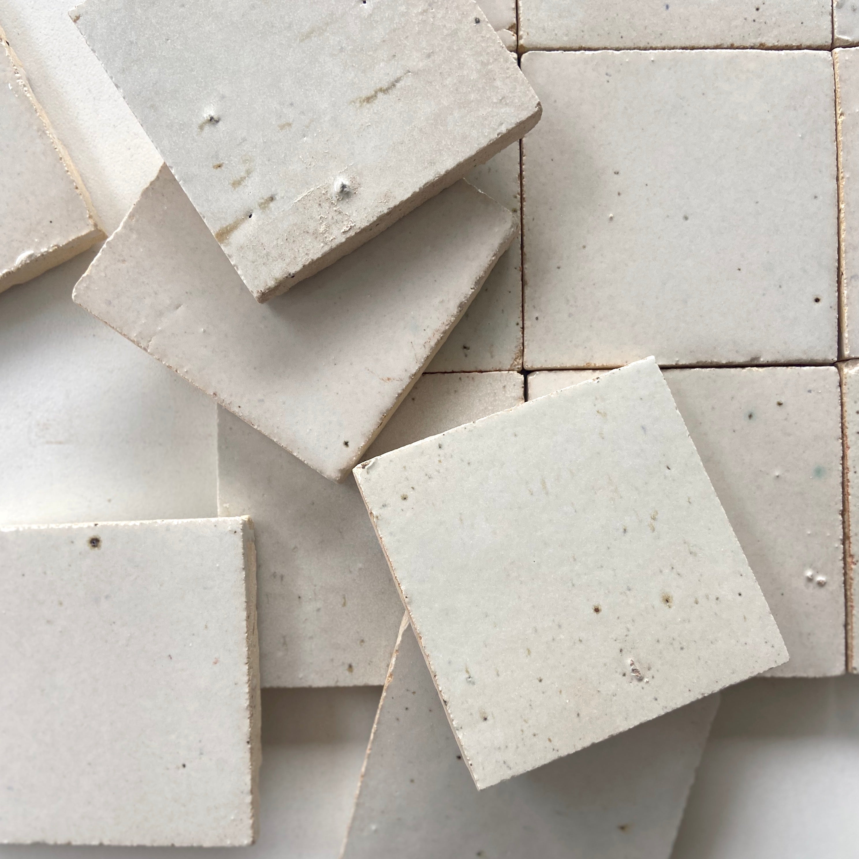 Tierra Nieve Individual Tile sample