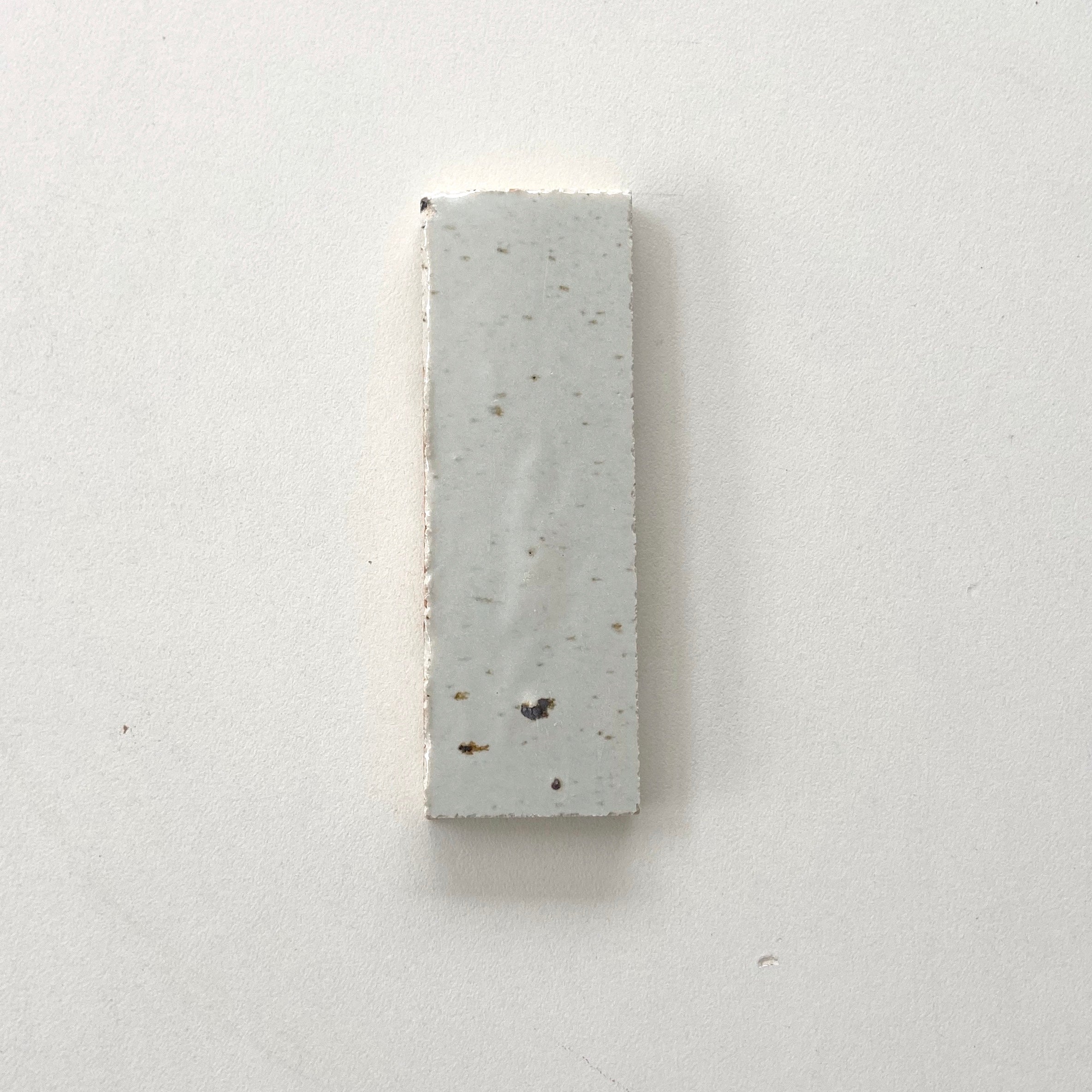 Tierra Nieve Punto 1505 Individual Tile sample